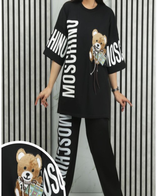  ست تیشرت و شلوار موسچینو 